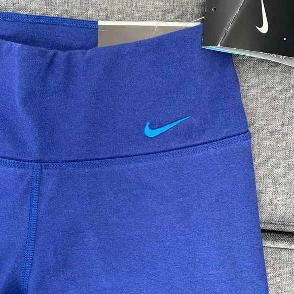 NIKE WOMEN DRI-FIT TRAINING LEGEND TIGHT CAPRI - Picture 7 of 8